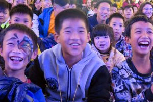 Borkena Charity Kids Laughing at Tet Awards